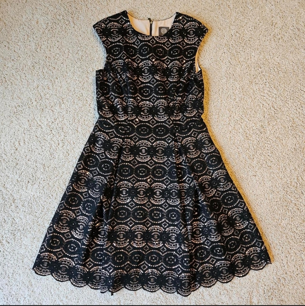 Vince Camuto Black and Gold Geometric Midi Dress